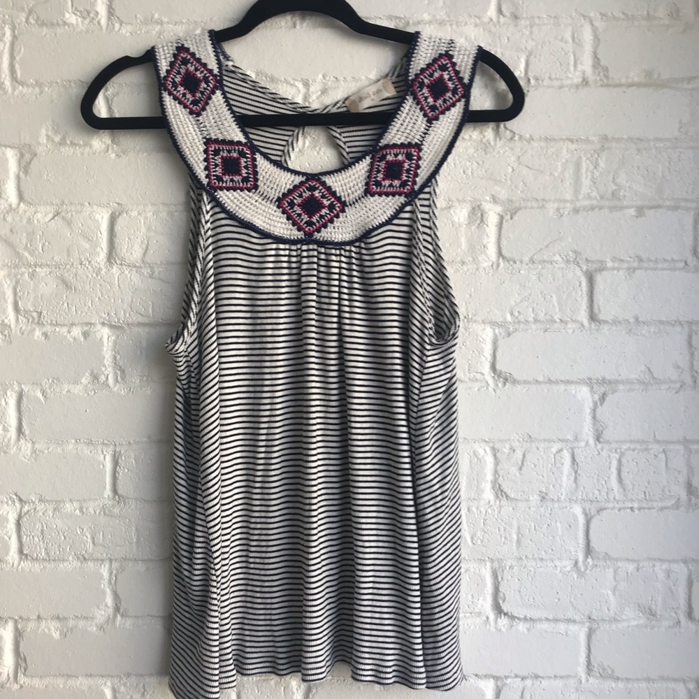 Altar’d State Tank Top Size Medium